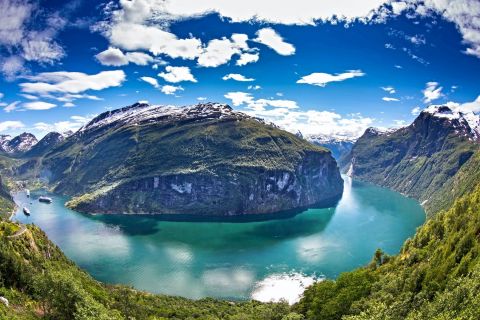 Geirangerfjord, Norway © Per Ottar Walderhaug/Fjord Norway