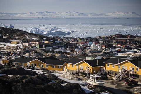 Ilulissat, Greenland © Vaningaaq Rosing Carlsen/Visit Greenland
