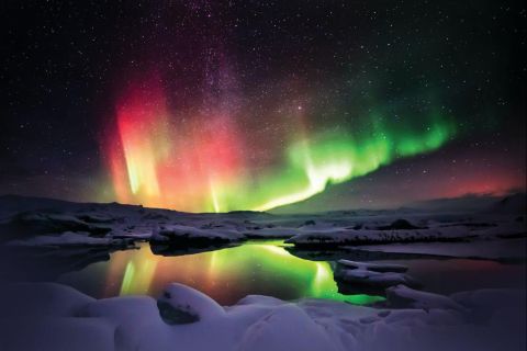 Aurora Borealis, Iceland © Shutterstock